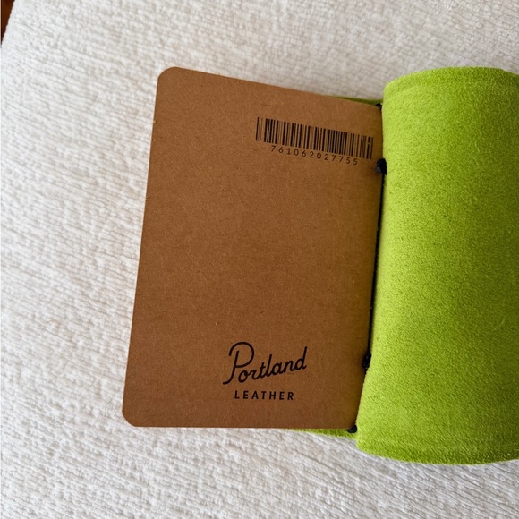 Portland Leather Vibrant Green Journal - Picture 7 of 8